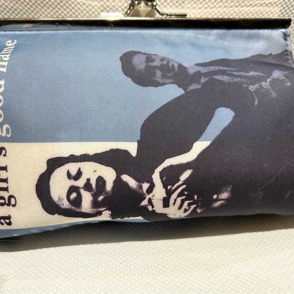 👜Cute Rare Stunning Vintage Benefit Cosmetics / Travel Bag - Picture 9 of 9